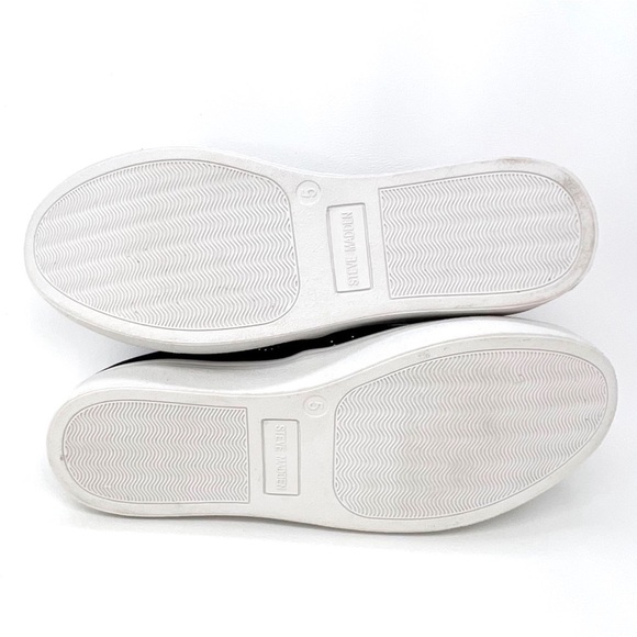 Steve Madden Sneakers Black Velvet Rhinestone Peace Sign Slip-on Shoe Size 5 New - Picture 6 of 8